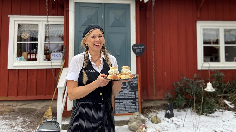 Magdalena Bettoschi som driver kaféet på Grassagården.