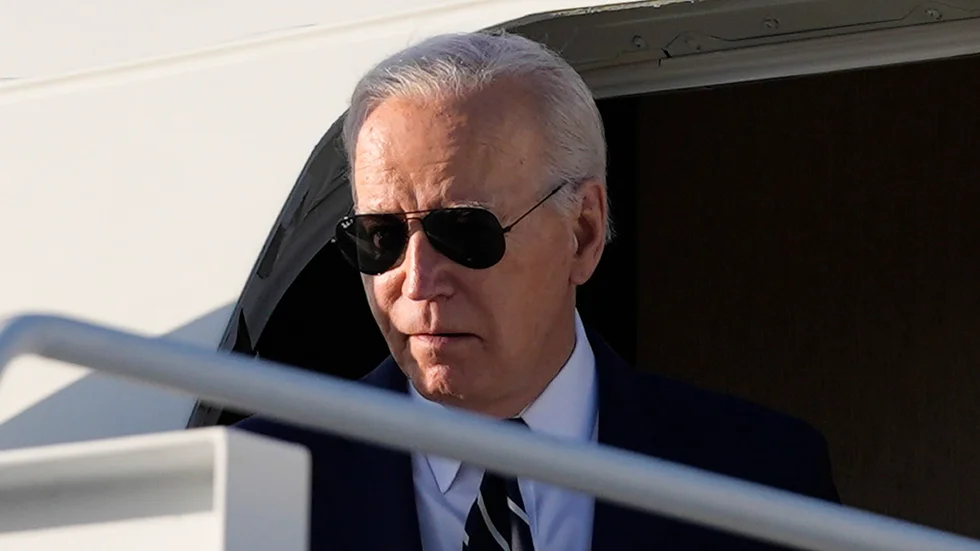 Joe Biden säger att USA stöttar Israel.
