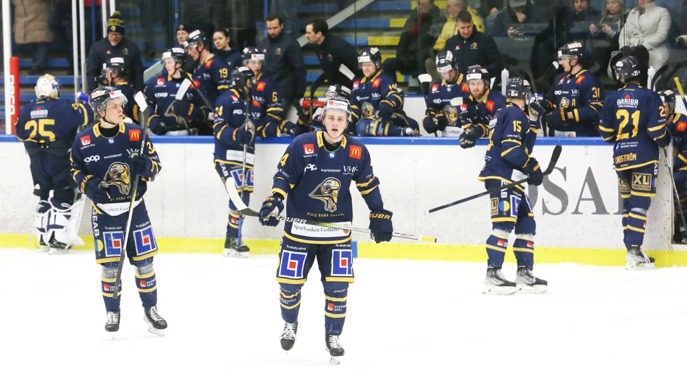 Det var deppigt i Visby Roma efter förlusten och nu kan mycket väl lördagens hemmamöte med Karlskrona blir säsongens sista hemmamatch.
