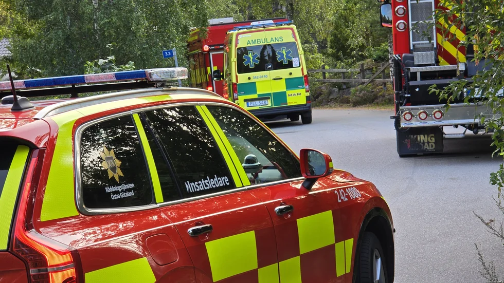 Flera räddningsfordon larmades till händelsen utanför Åby på måndagskvällen.