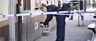Man livshotande skadad efter misstänkt knivdåd