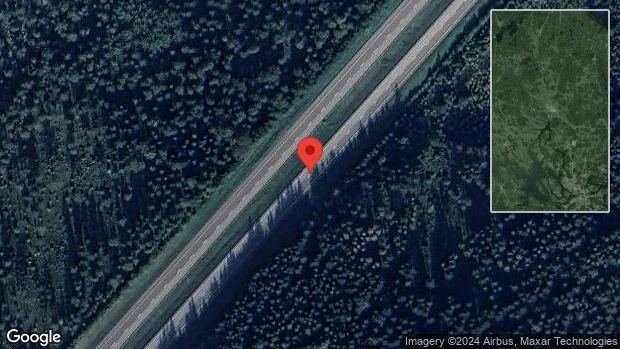 Personbil står still på E18