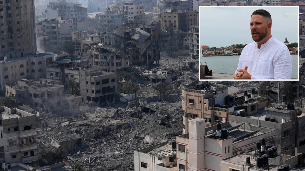 Israels krig i Gaza måste stoppas, och Västerviks politiker borde ta ställning mot det som pågår där, tycker Daniel Gynnerfelt.
