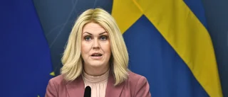Restriktioner kan hävas i februari