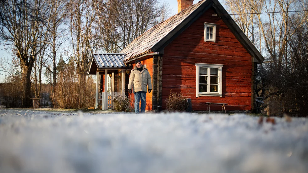Robert Danielsson köpte ett ödehus för 11 år sedan – och startade Sveriges ödehusrörelse.