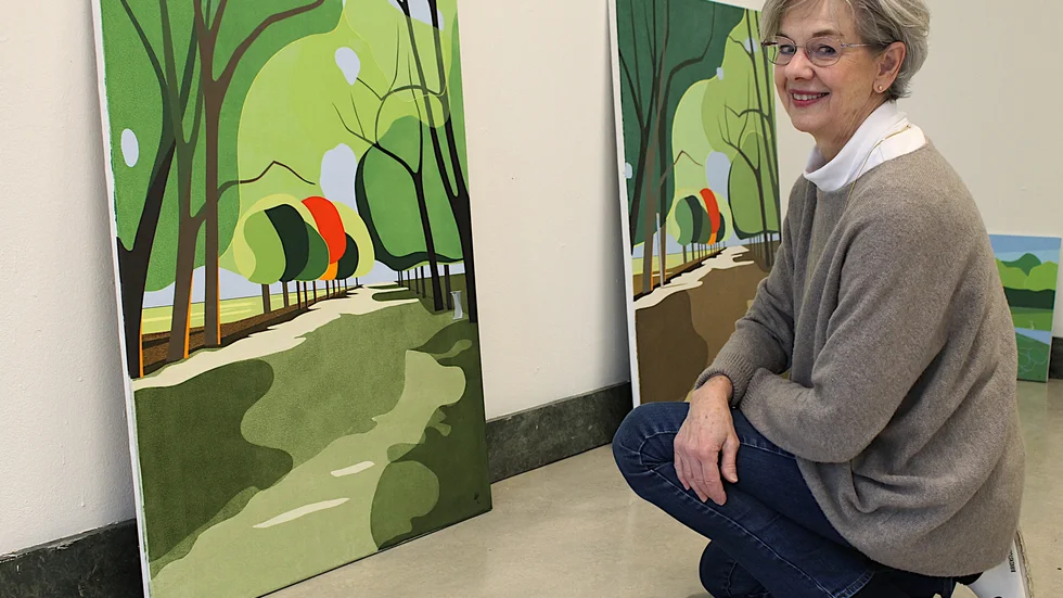 Konstnären Bia Ullenius Hellström har målat Luxembourgträdgården i Paris som hon ser den. Målningarna kallar hon "Parkens kraft". Utställningen har vernissage i dag.