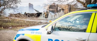 Man i 40-årsåldern har avlidit efter villabranden i Klinte – "Anhöriga är underrättade"