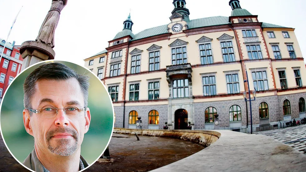 "Vi är förberedda på att det kommer en våg och fokus ligger på att inte få in smittan i verksamheterna", säger Eskilstunas kommundirektör Tommy Malm.