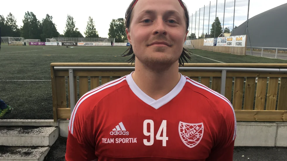 Malåsonen Fredrik Johansson lämnar Täfteå för spel i Team TG i division I.