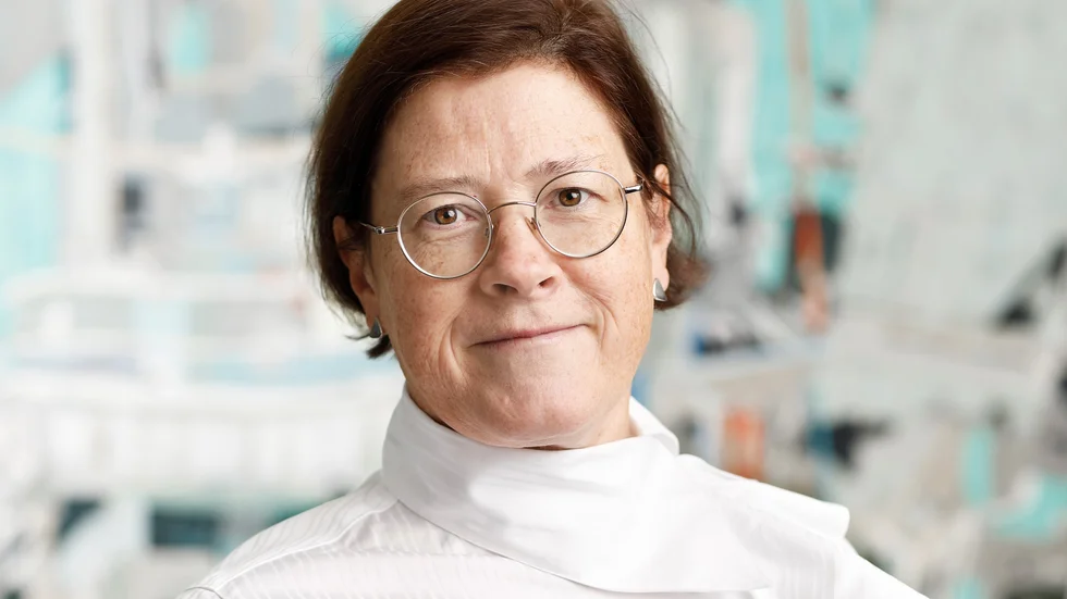 Charlotta Bergquist, utredare på Läkemedelsverket, reder ut vad som egentligen stämmer i påståendena om vaccinet.
