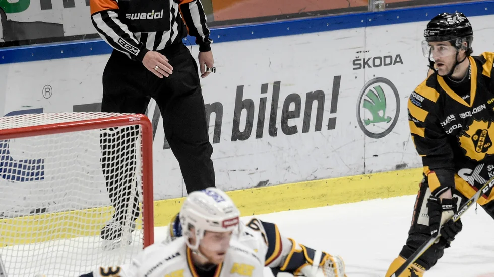 Oklar framtid. Bud Holloway lämnar Skellefteå inom kort. Det är mycket osäkert om han kommer tillbaka till kommande säsong.