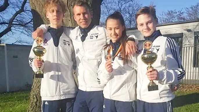 Frederik Emil Olsen, Niklas Andersson, Indra Bodén och Linus Vesterlund var belåtna med tre medaljer i German Open.