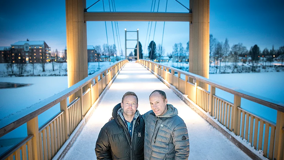 Vänskap. Magnus Pettersson, 47 år, fick en njure av kompisen Markus Nilsson, 50 år. ”Vi har gjort en viktig resa tillsammans”, förklarar Magnus. Foto: Lars Eriksson.