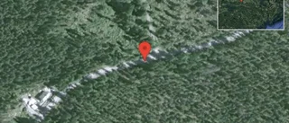 Fallna träd skapar problem i trafiken på väg 723