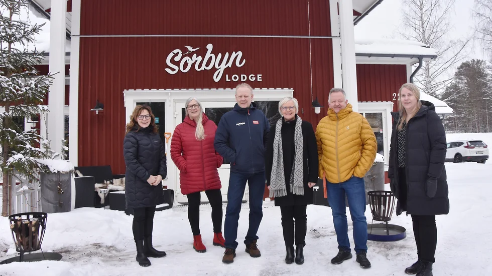 Jenny Engström, Råek, Marita Bergström, Bodens Turism, Peter Engström, Storklinten och Arctic Bath, Barbro Gustafsson, Hotell Bodensia, Peter Wallin, Norpoolen, och Malin Jonsson, Boden Turism. Marita och Malin är anställda och övriga är ledamöter i styrelsen för Boden Turism, som arbetar för att utveckla besöksnäringen i kommunen.