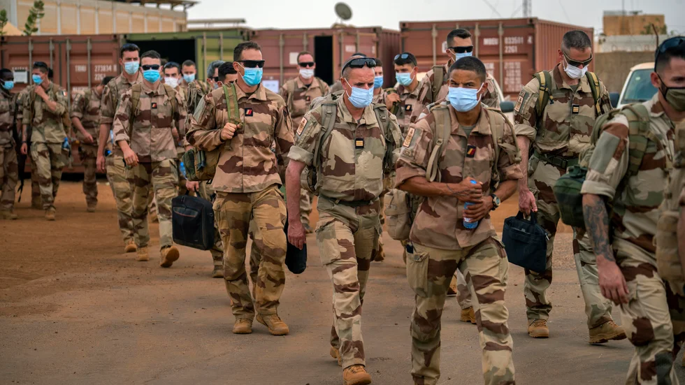 Frankrike avslutar sina militära insatser i Mali. Här är franska soldater på en bas i Gao. Arkivbild.