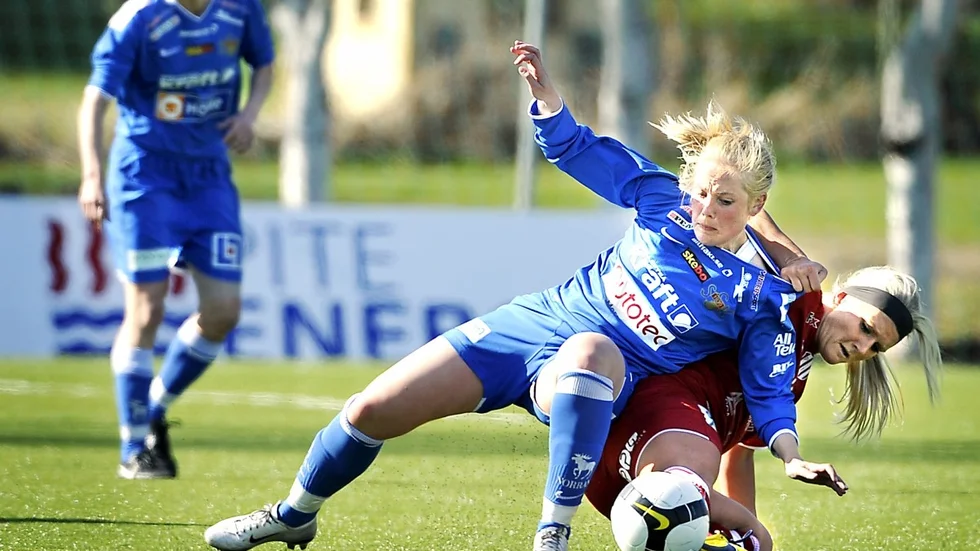 Carina Holmberg i en närkamp. Arkivbild: Ulf Johansson