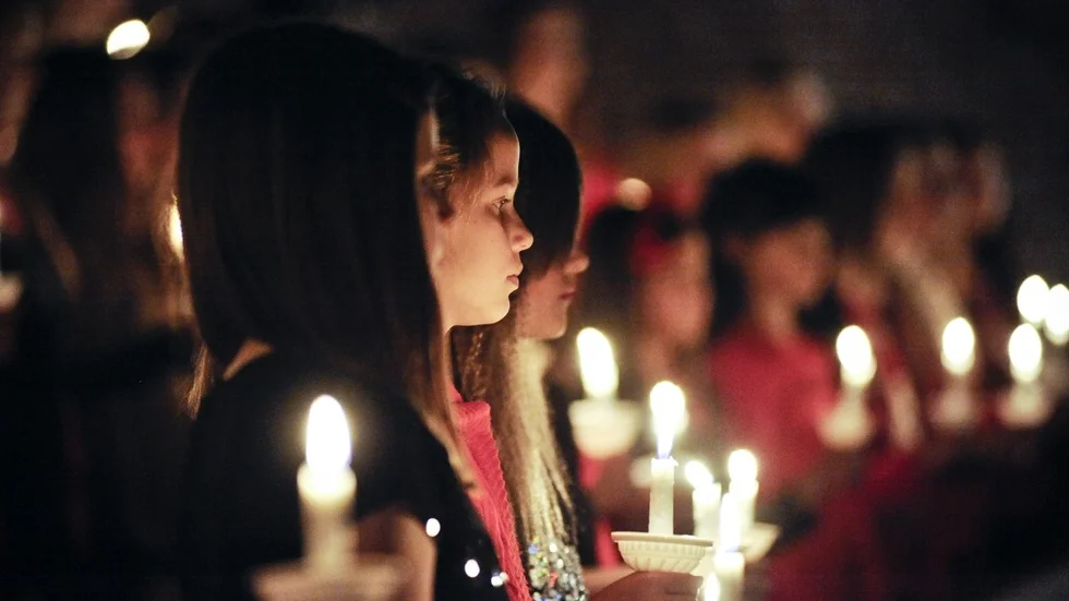 Till julkonserten i Burträsk kyrka kom cirka 600 personer. Kyrkan var nästan fullsatt. Foto: Carina Kvist