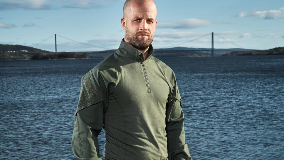 Jonathan Palmqvist är 30-åringen från Nyköping som deltar i årets program. Han arbetar som personlig tränare på ett crossfitgym i Nyköping och älskar att springa, svettas, kämpa och träna.