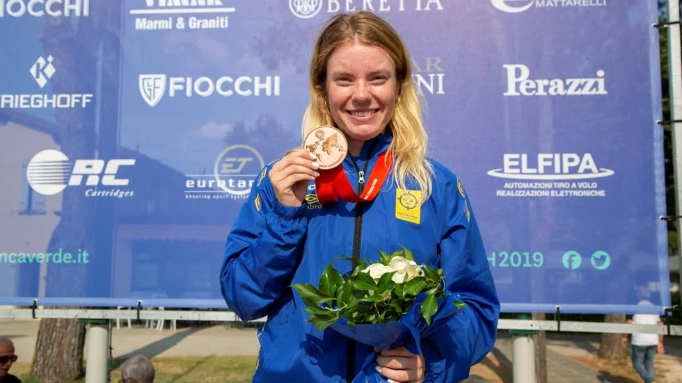 Victoria Larsson tog VM-brons i skeetskytte.