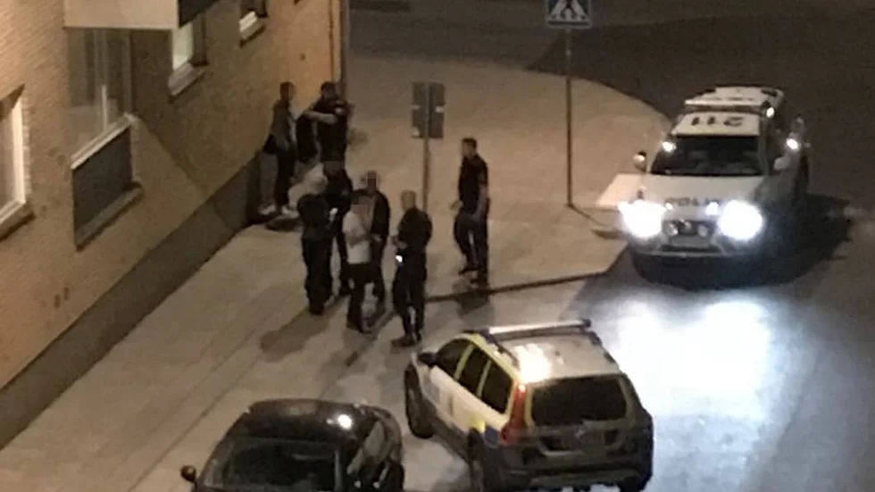 Någon form av större bråk uppstod på Dragarbrunnsgatan under sena tisdagskvällen.
