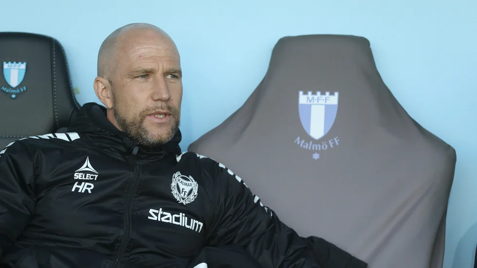 Henrik Rydström var glödhet på tränarmarknaden efter succén med Kalmar och han ryktades vara ett namn för Malmö FF, men 47-åringen tackade nej till alla intressenter. Arkivbild.