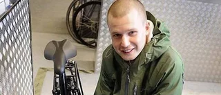 Han skall cykla mellan två världshav