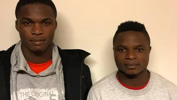 Provspelare. Emmanuel Igboeri (anfallare) och Henry Offia (offensiv mittfältare).