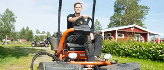 Så håller du gräsmattan i trim