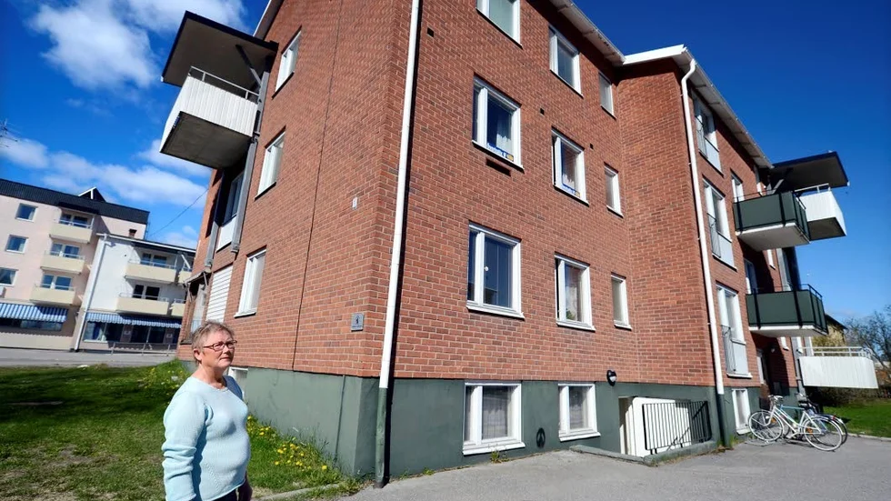 På gång. Det ska byggas nya lägenheter i Överkalix. "Positivt", säger Christina Hjelm (C), ordförande i kommunala stiftelsen Överkalixbostäder.