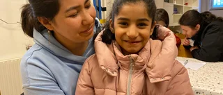 Arezos, 8, har hål i hjärtat – måste lämna Sverige innan operationen • ”Vi är jätterädda”