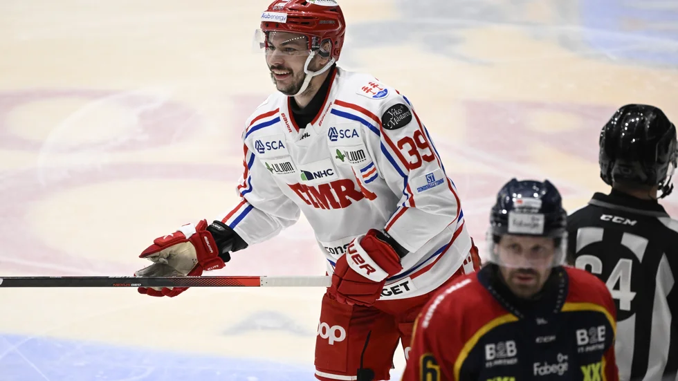 Timrås Ty Rattie efter målet mot Djurgården.