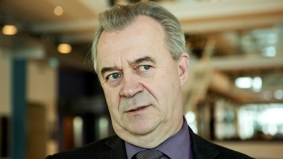 Landsbygdsminister Sven-Erik Bucht var imponerad av SLU:s lokaler.
