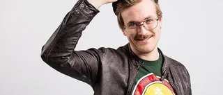 Artist, låtskrivare – och lastbilschaufför