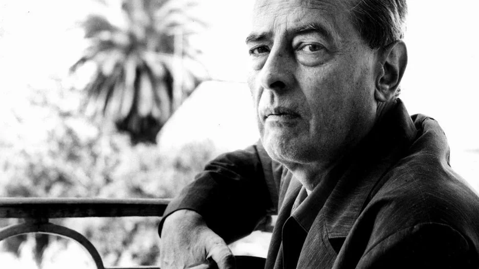Witold Gombrowicz (1904–1969) var en polsk författare och dramatiker. Hans resonerande och filosofiska dagböcker har i dag klassikerstatus.