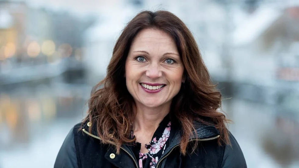 Lisa Thörn (bilden) och Sara Rääf säger att många nya företag är på väg in i city efter att några butiker nu ska slå igen.