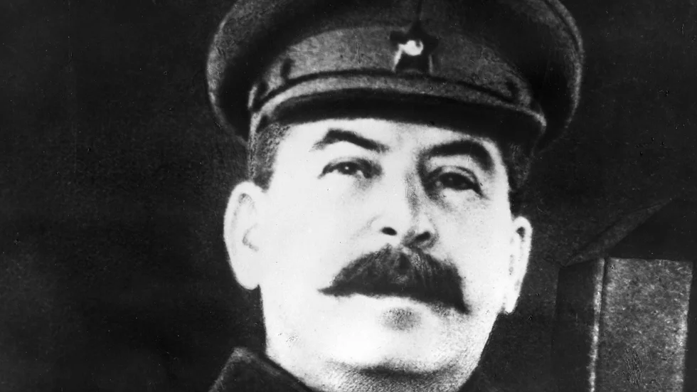 Finland fick utforma sin utrikespolitik i Sovjetdiktatorn och massmördaren Josef Stalins skugga.