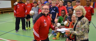 Gåva till fotboll och integration