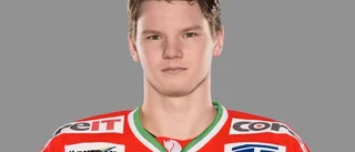 Konkurrentens back till Ais
