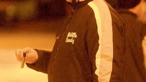 Tillbaka. Jesper Lüning tränade Målilla Bandy säsongen 2010/2011. Nu är Vetlandabon tillbaka på Venhagsvallen som tränare