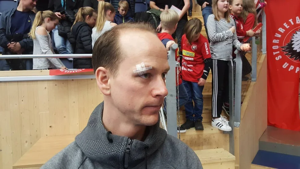 Jesper Berggren tvingades utgå efter att ha blivit yr.