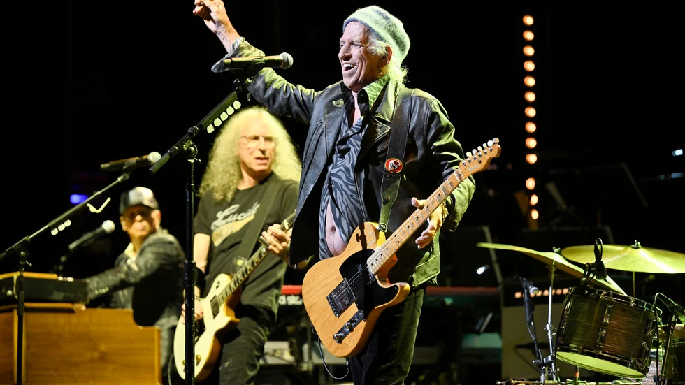 Keith Richards och hans band X-Pensive Winos spelade ihop för första gången på 30 år den 10 mars på Beacon Theatre i New York på en välgörenhetskonsert.