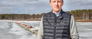 Erik, 19, kräver förarbevis för vattenskoter