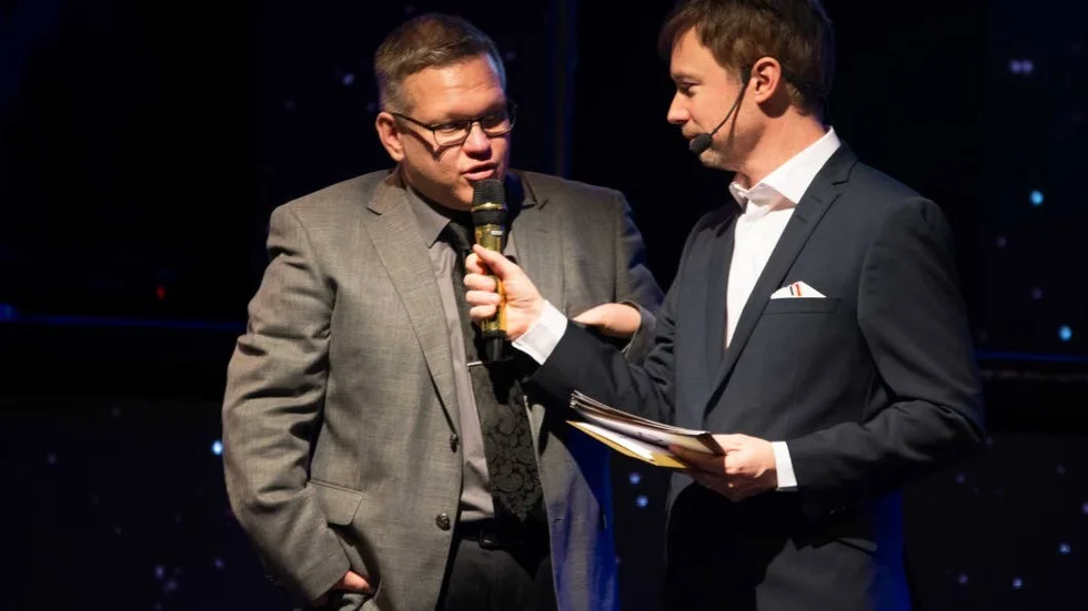 Mikael "Micke" Suorras företag Hide & see blev Årets turistföretag.