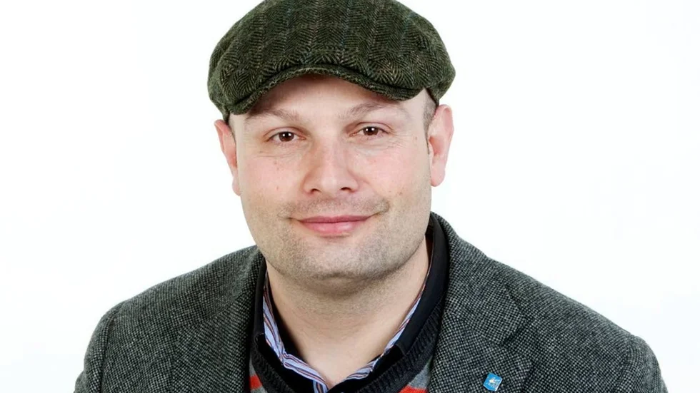 Mohamad Hassan (FP).