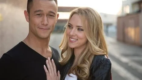 Joseph Gordon-Levitt och Scarlett Johansson i "Don Jon".