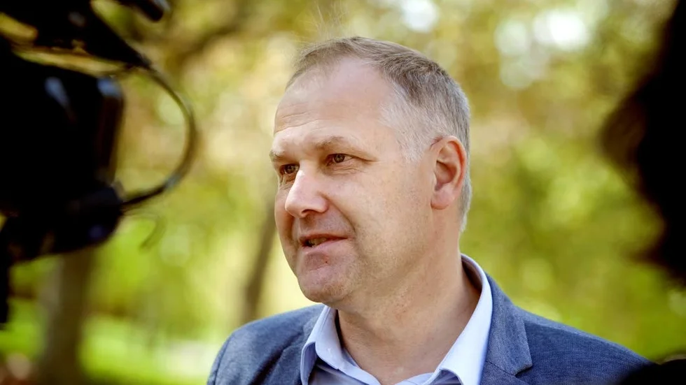 Jonas Sjöstedt (V).