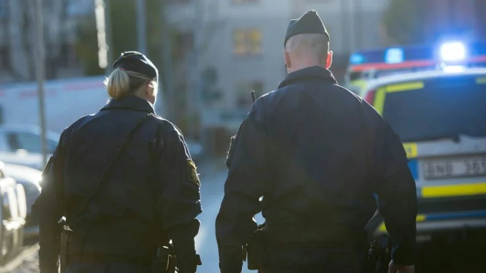 Poliser.