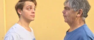 Teater om resor och slump