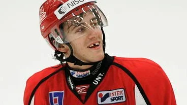 Almtuna - AIK,  Almtuna nr 9, Sebastian Eriksson